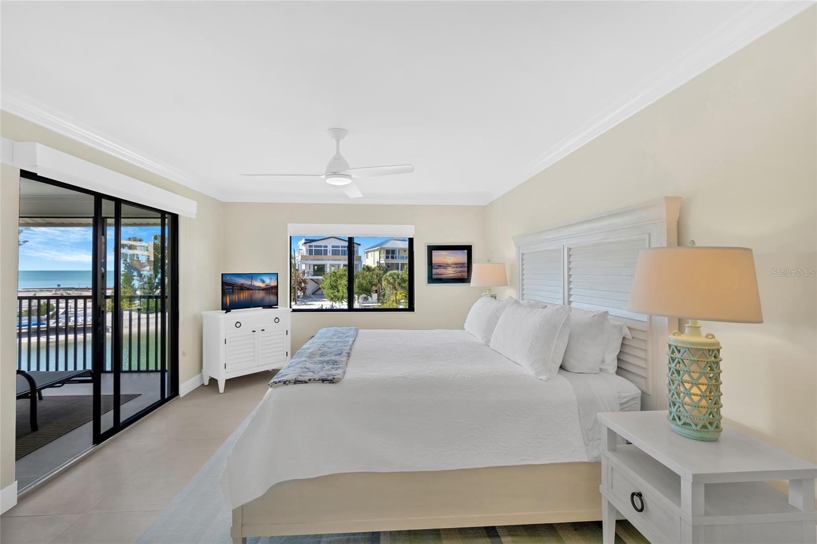 CASTAWAY COVE - Residential