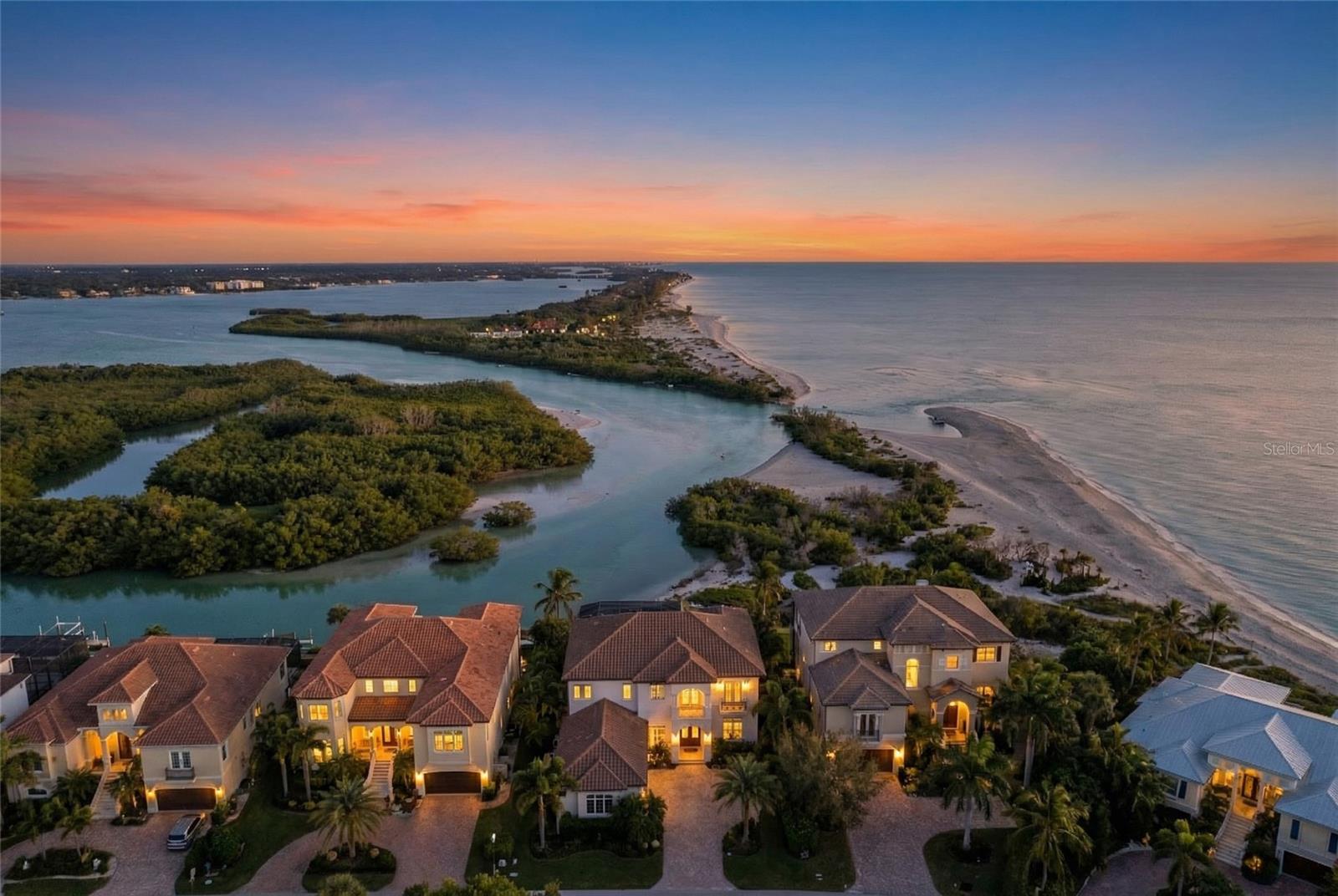 CASTAWAY COVE - Residential