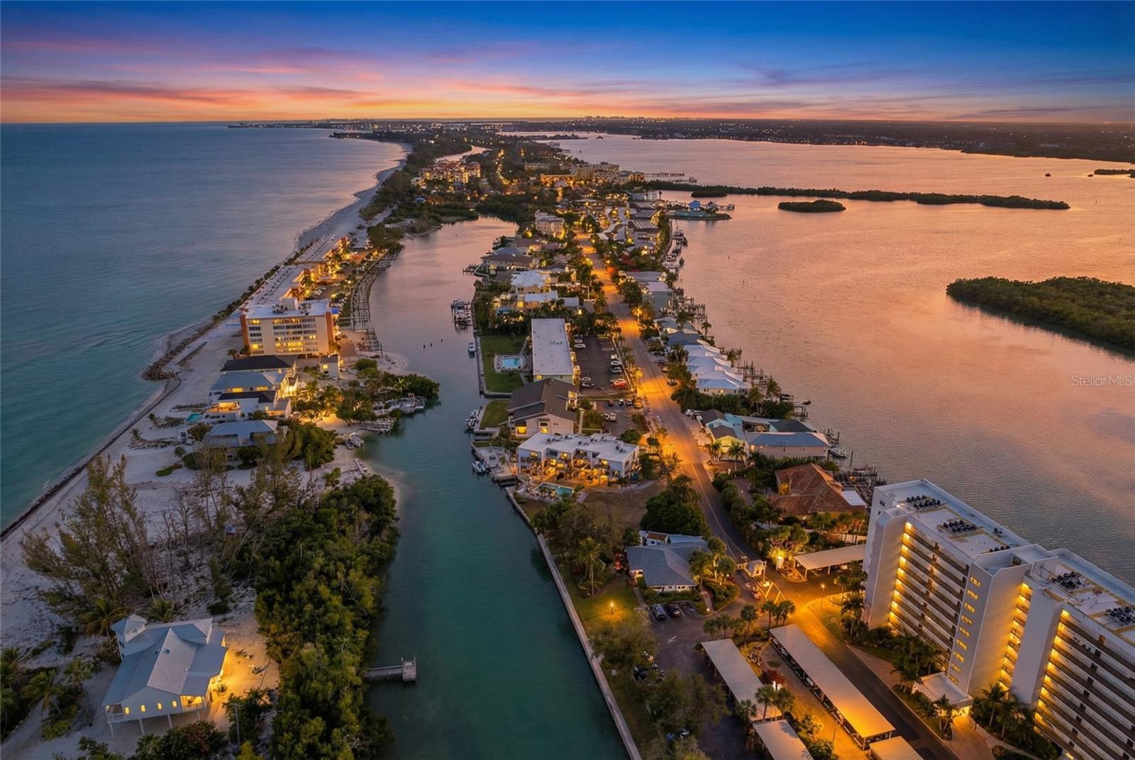 CASTAWAY COVE - Residential