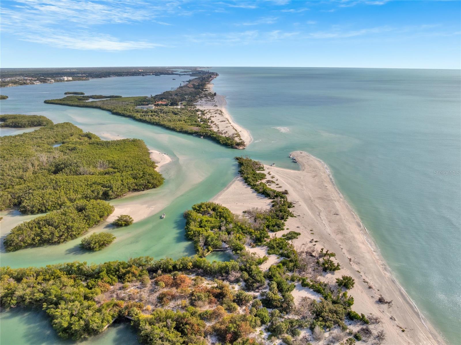 CASTAWAY COVE - Residential