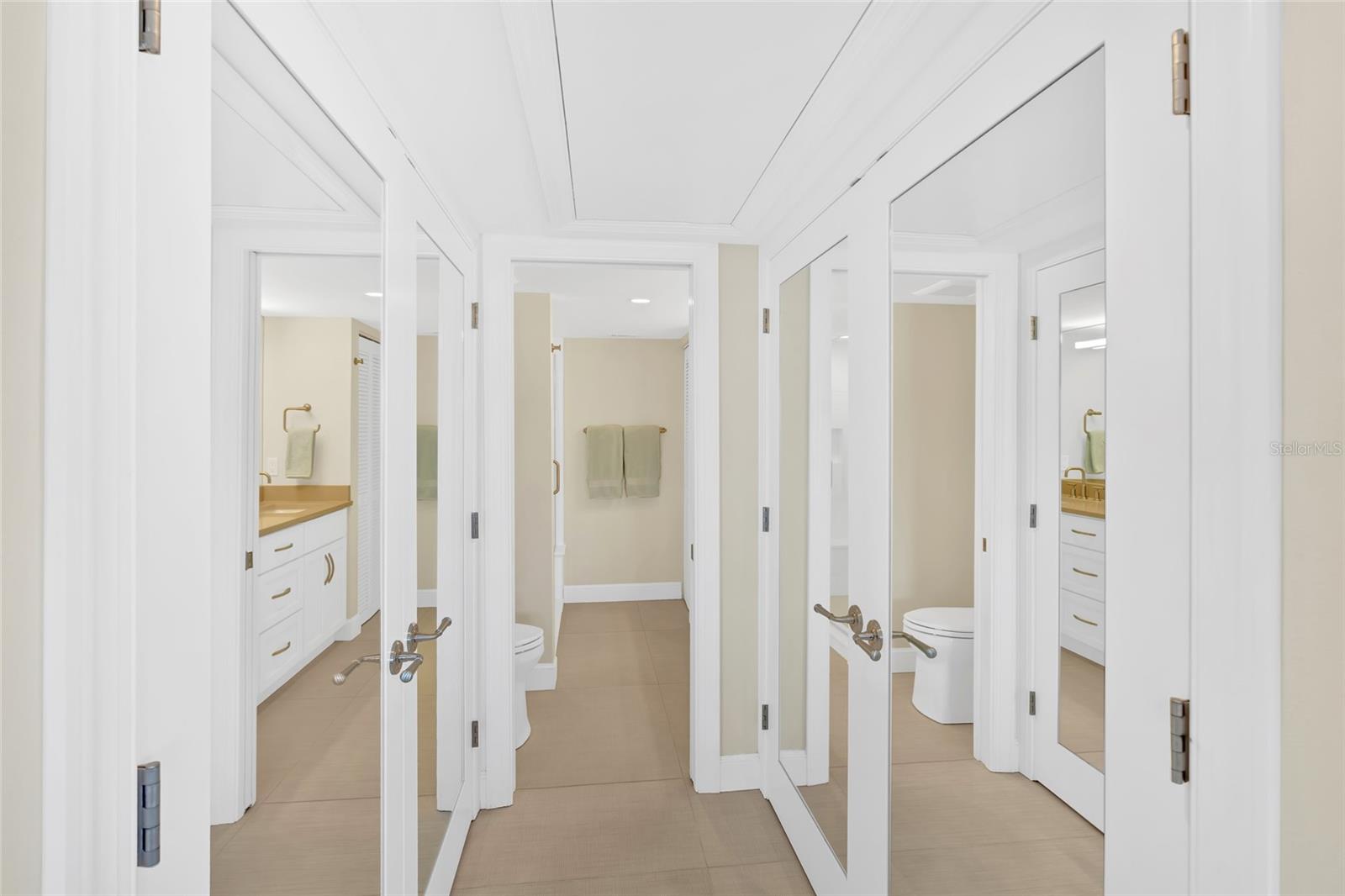 CASTAWAY COVE - Residential