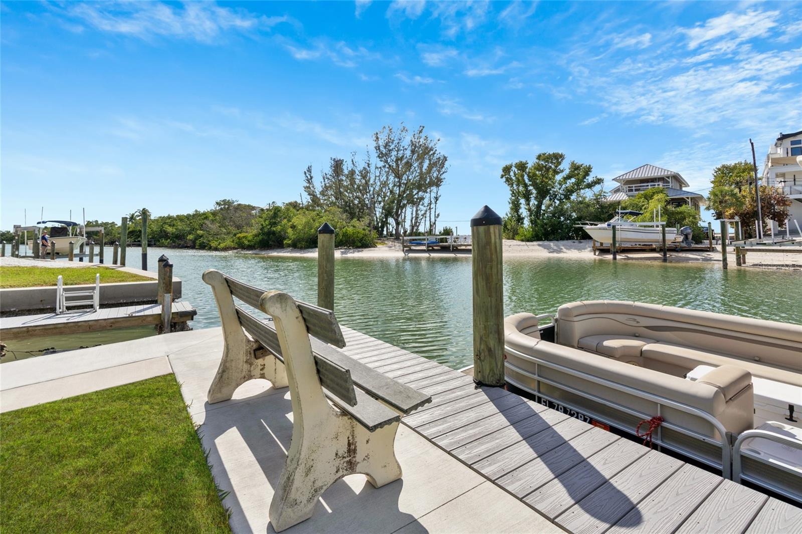 CASTAWAY COVE - Residential