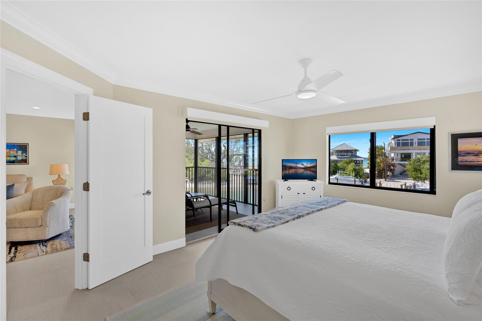 CASTAWAY COVE - Residential