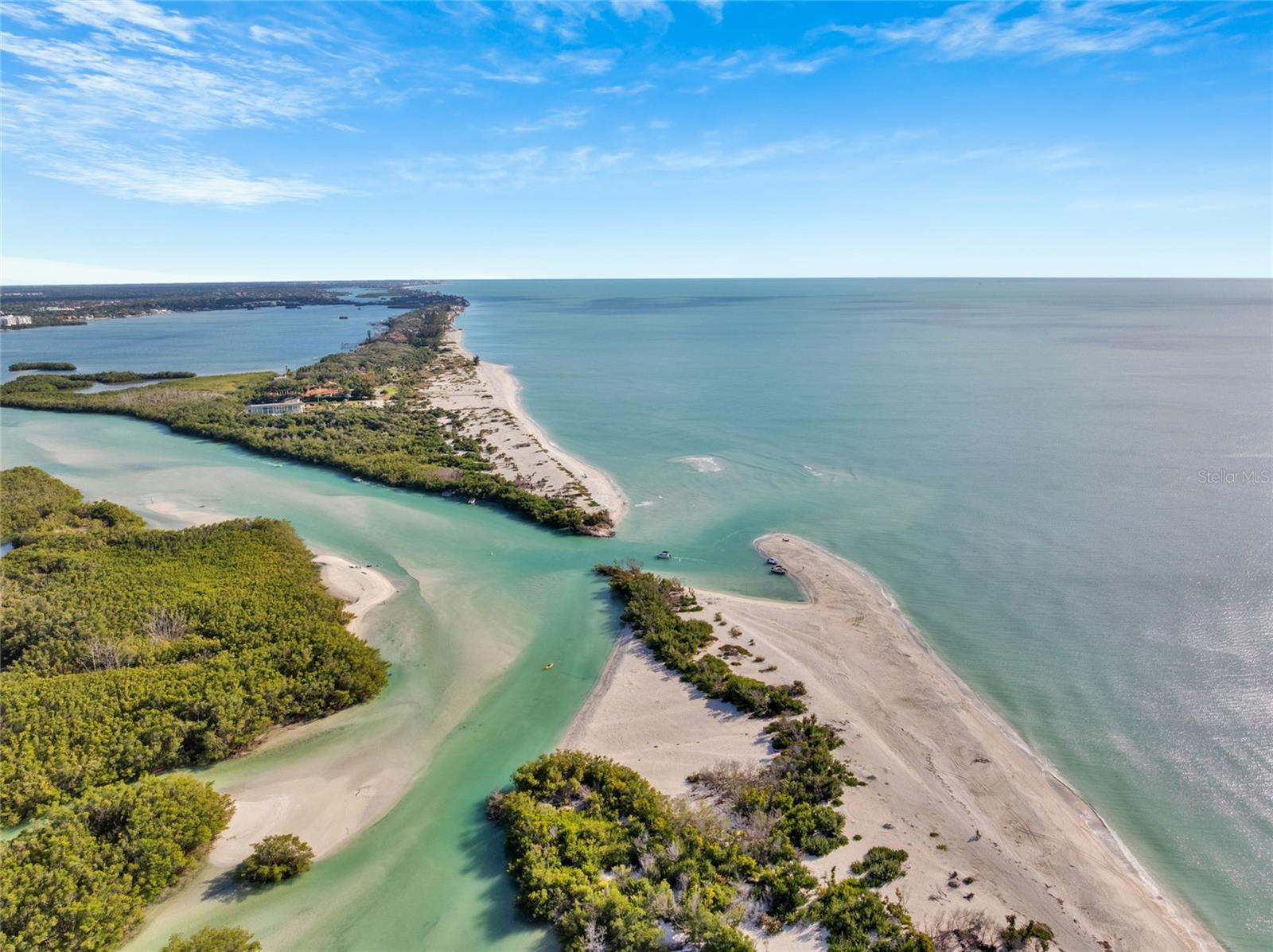 CASTAWAY COVE - Residential