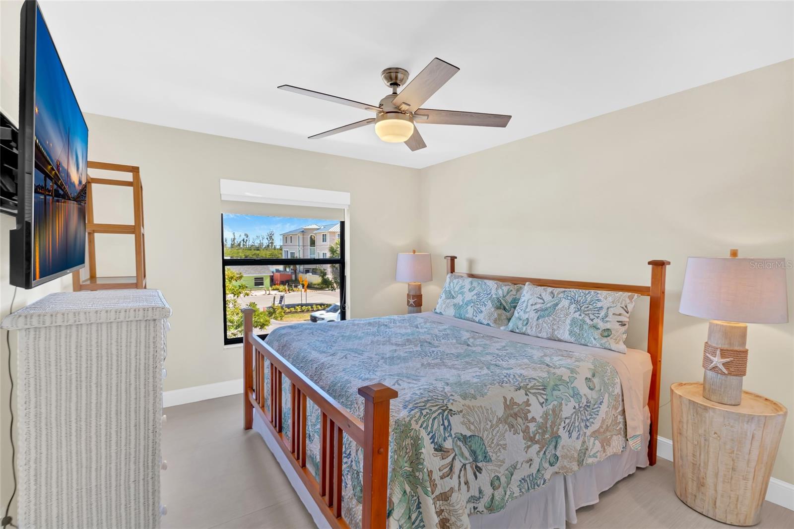 CASTAWAY COVE - Residential