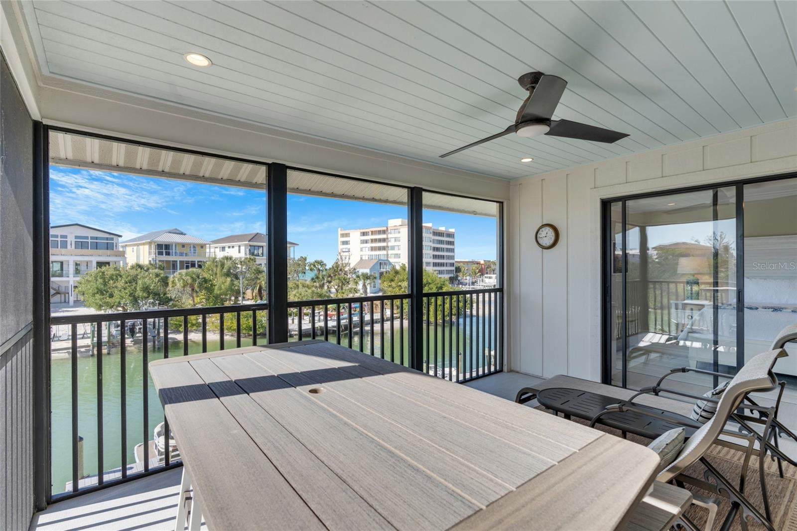 CASTAWAY COVE - Residential