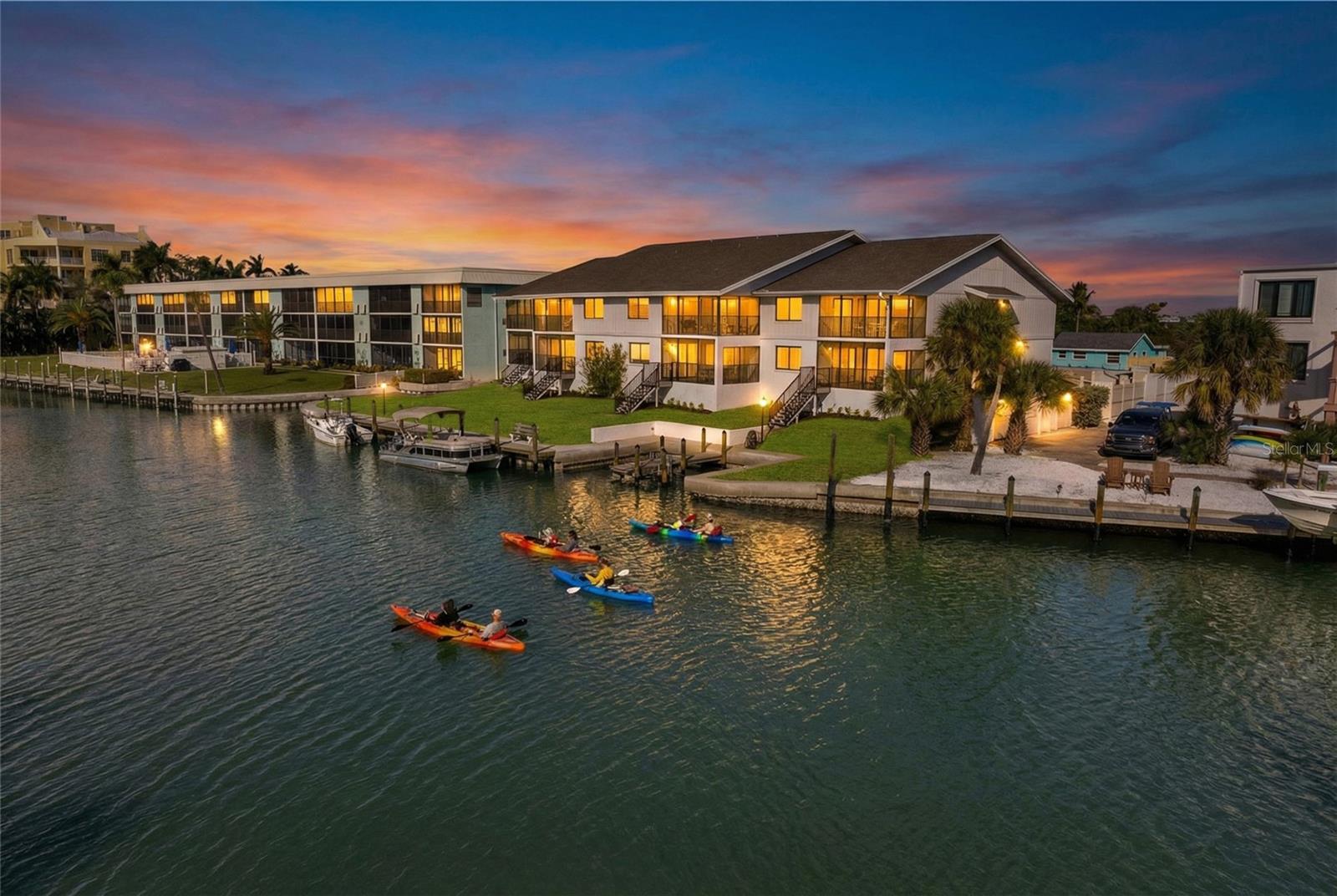 CASTAWAY COVE - Residential