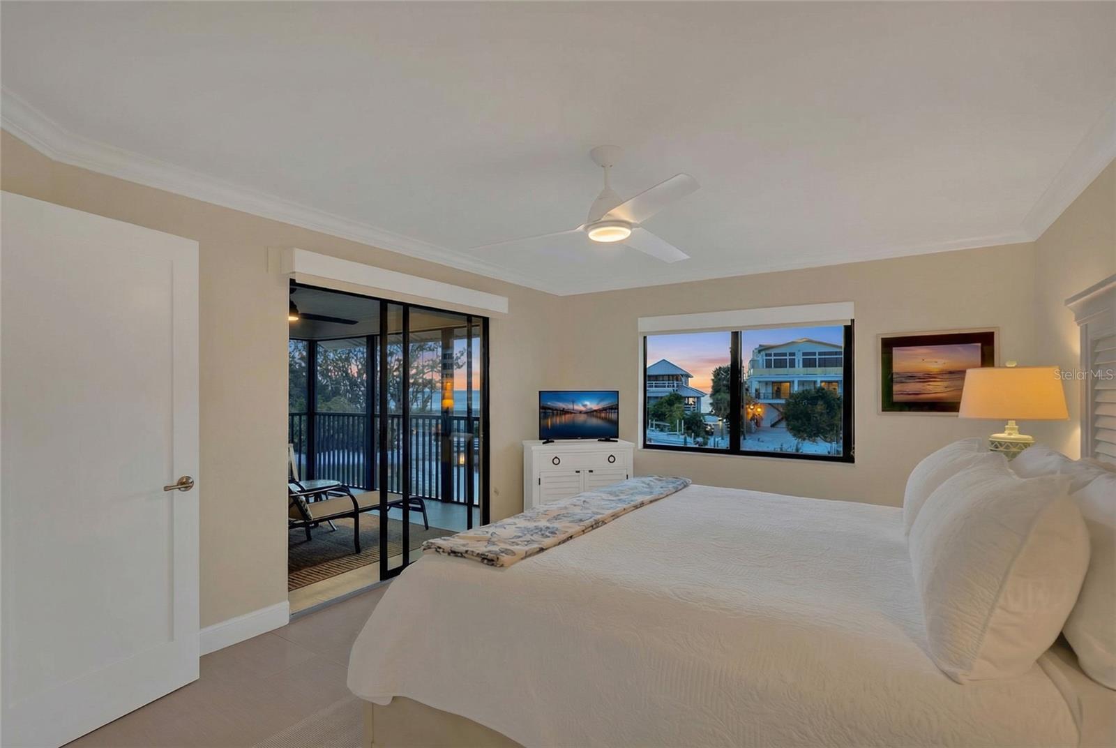 CASTAWAY COVE - Residential