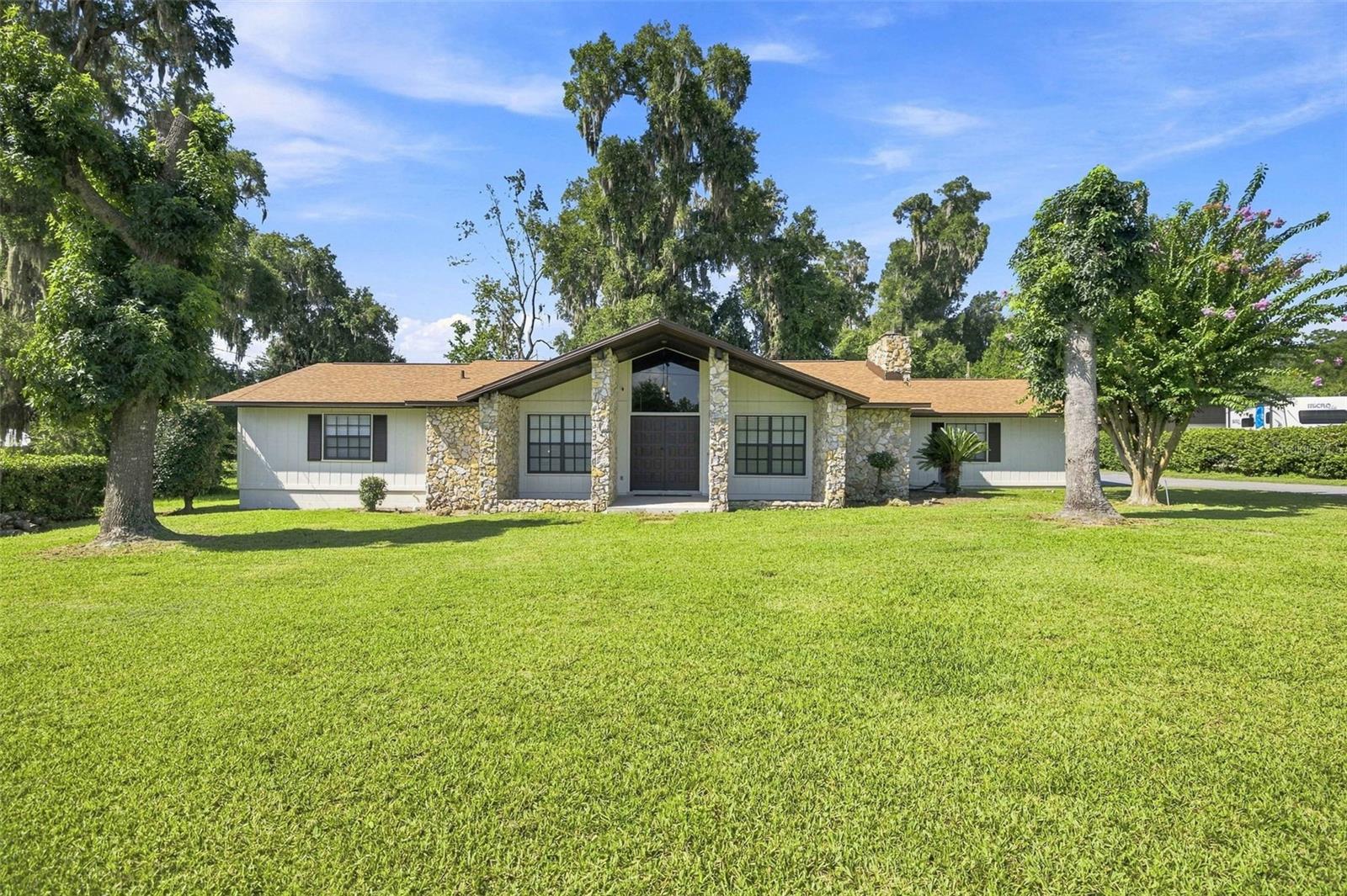 2830 SW 37TH DRIVE