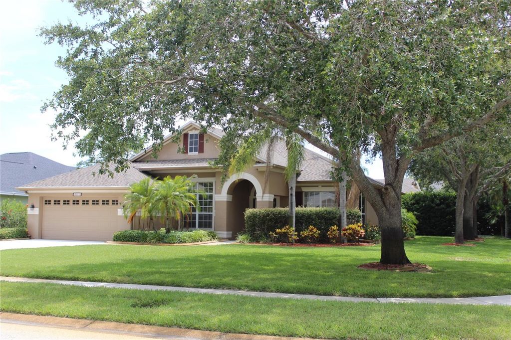 Photo of 3023 Northfield Drive, Tarpon Springs, FL 34688 (MLS # L4954175)