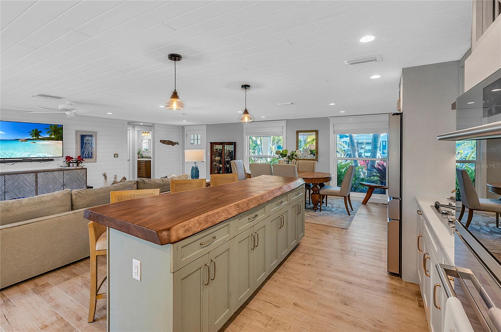 BAY PALMS ADD - Residential