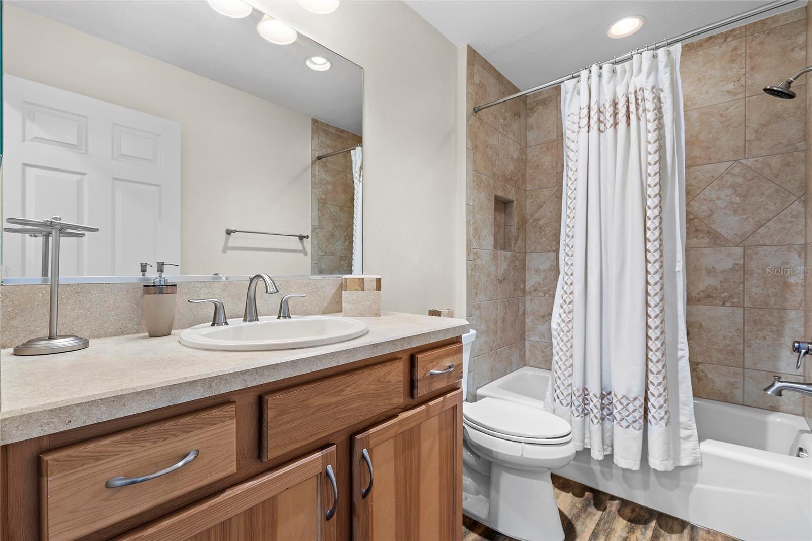 VILLAGES/SUMTER UN 193 - Residential