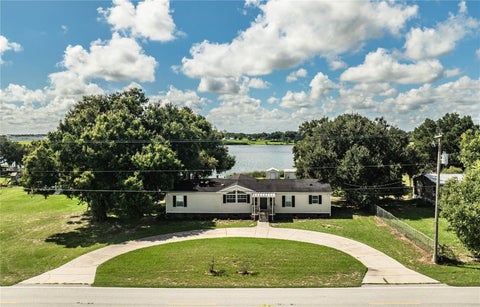 Photo of 8045 Alturas Babson Park Cutoff Rd, Bartow, FL 33830 (MLS # L4964927)