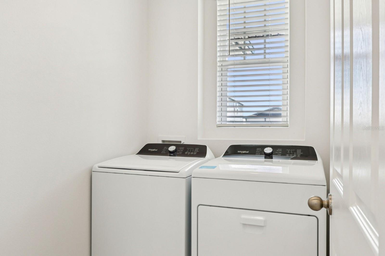 SPRINGS AT LAKE ALFRED - Residential