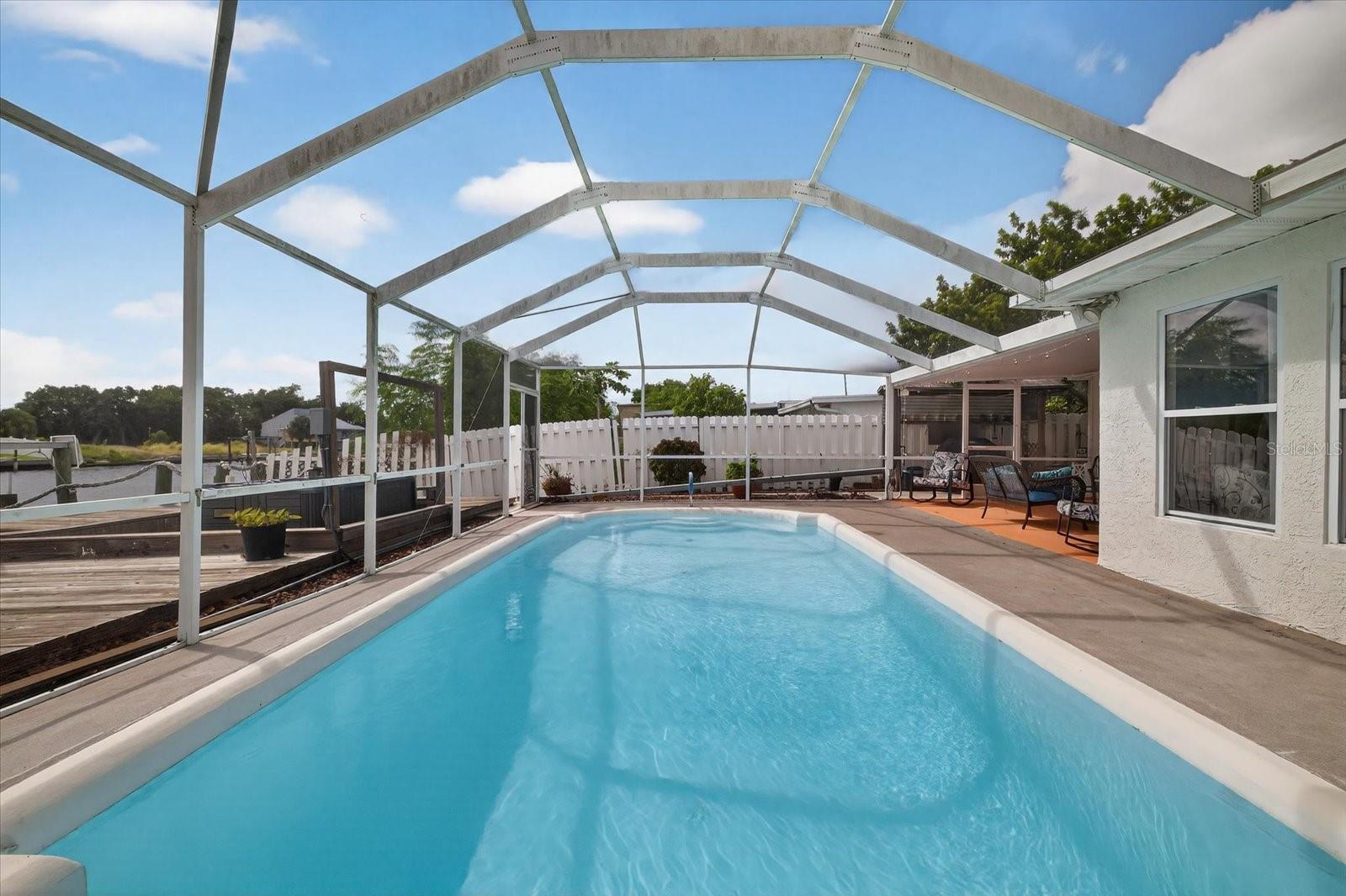 FOREST HILLS - Residential Lease