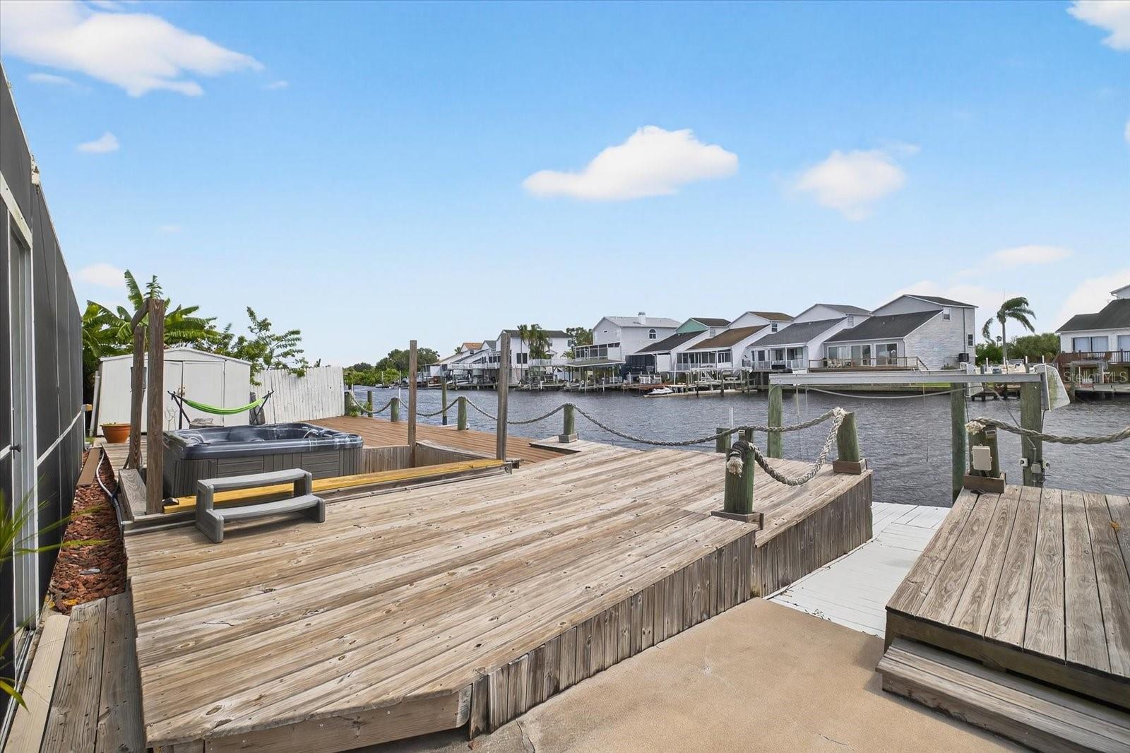 FOREST HILLS - Residential Lease