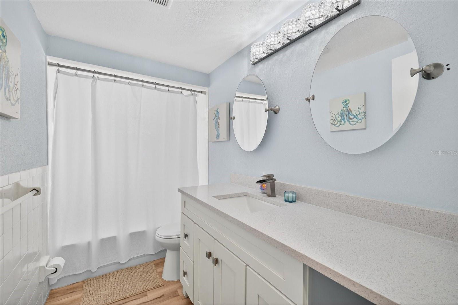 FOREST HILLS - Residential Lease