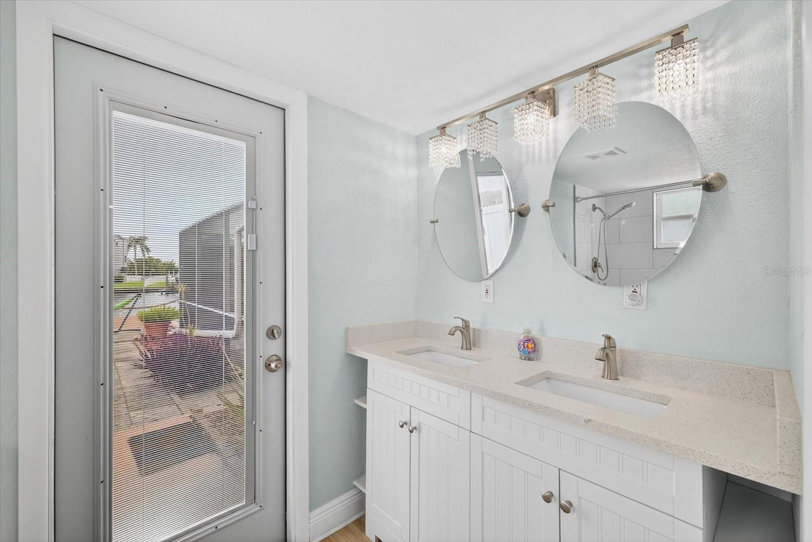 FOREST HILLS - Residential Lease