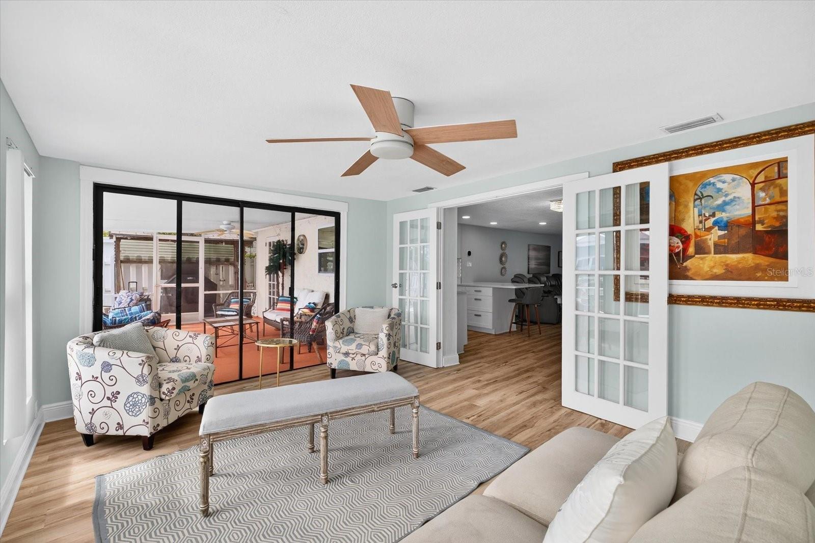 FOREST HILLS - Residential Lease