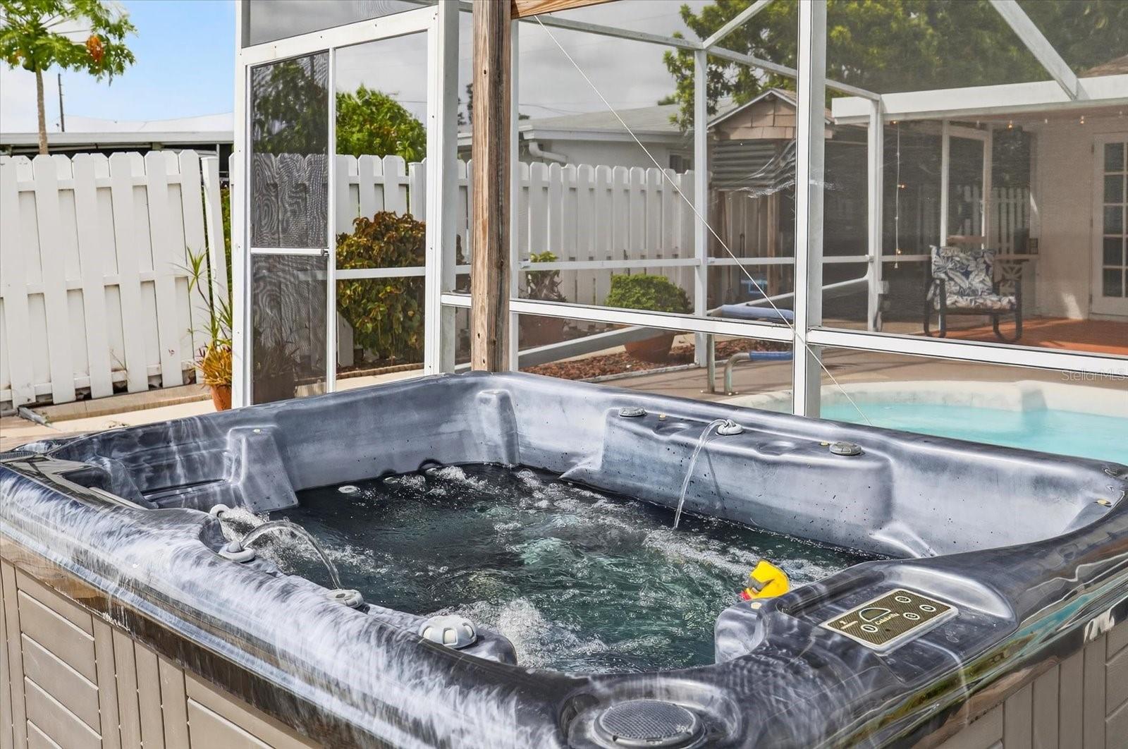 FOREST HILLS - Residential Lease