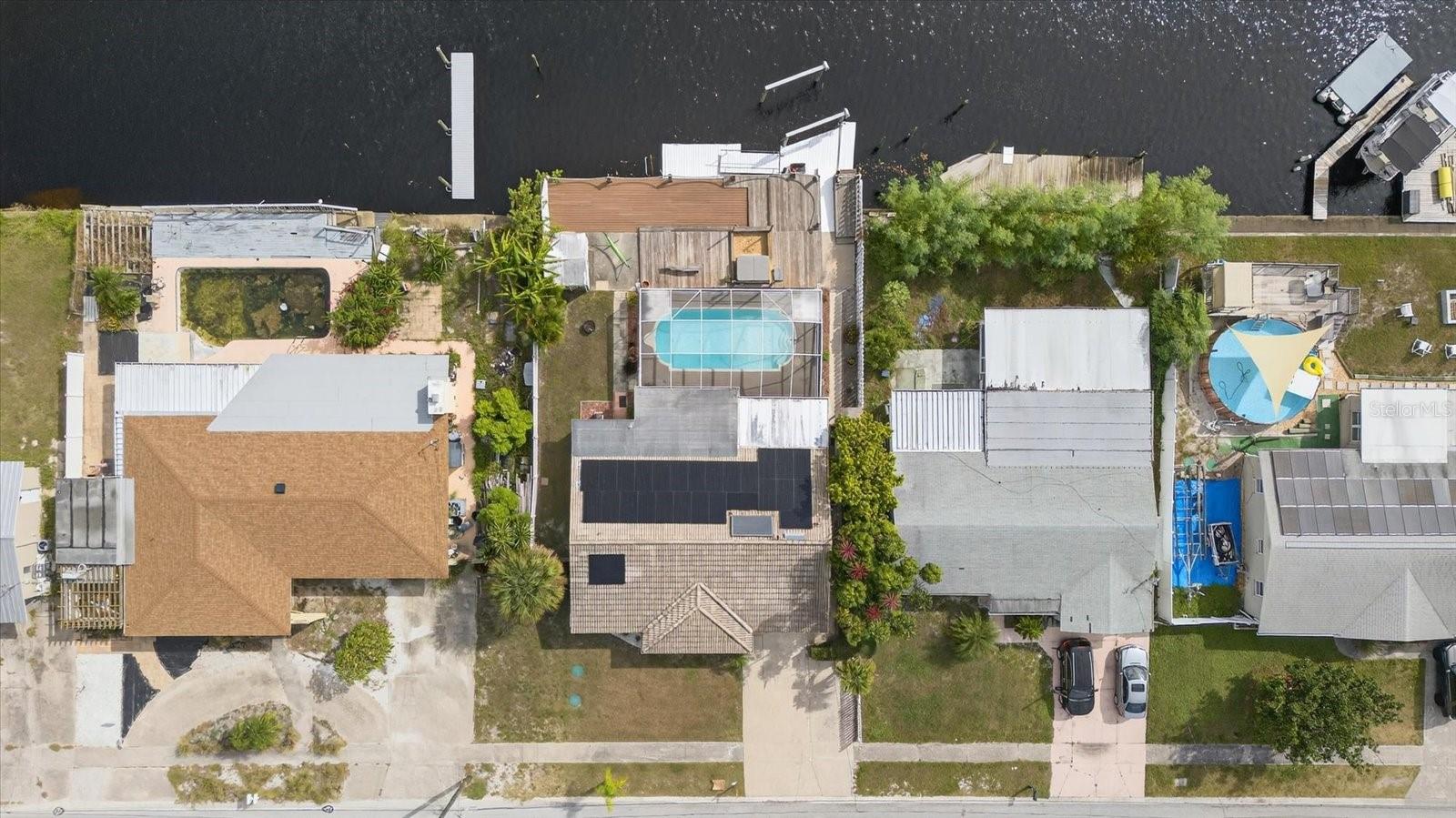 FOREST HILLS - Residential Lease