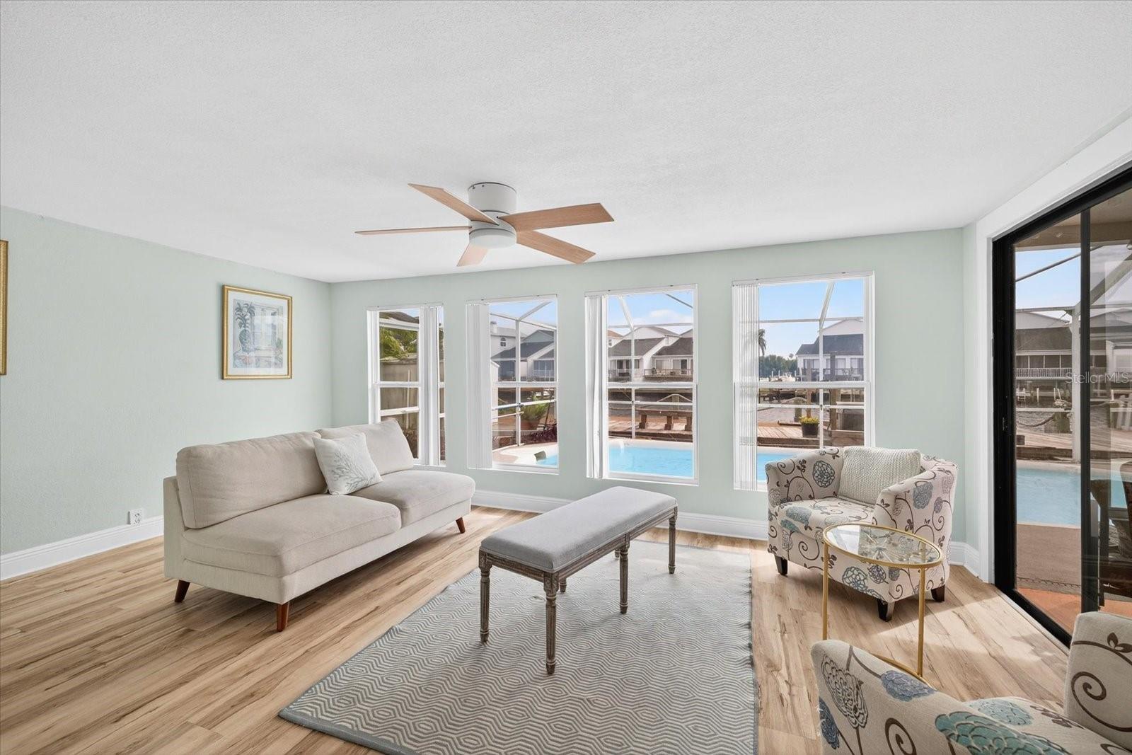 FOREST HILLS - Residential Lease