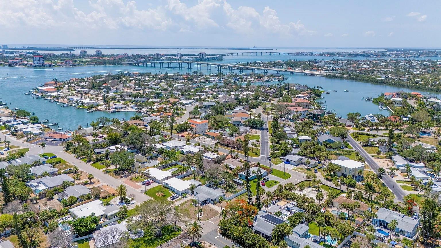 BELLE VISTA POINT - Residential