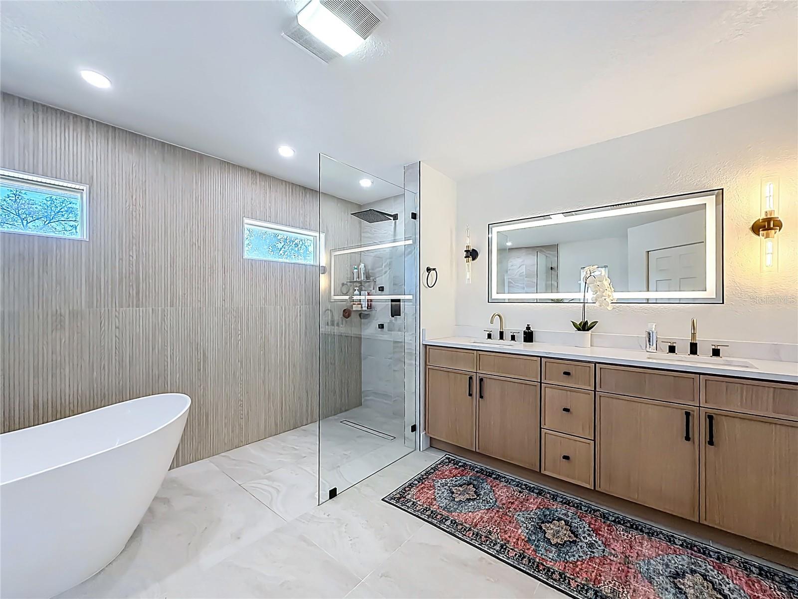 SPANISH PINES - Residential