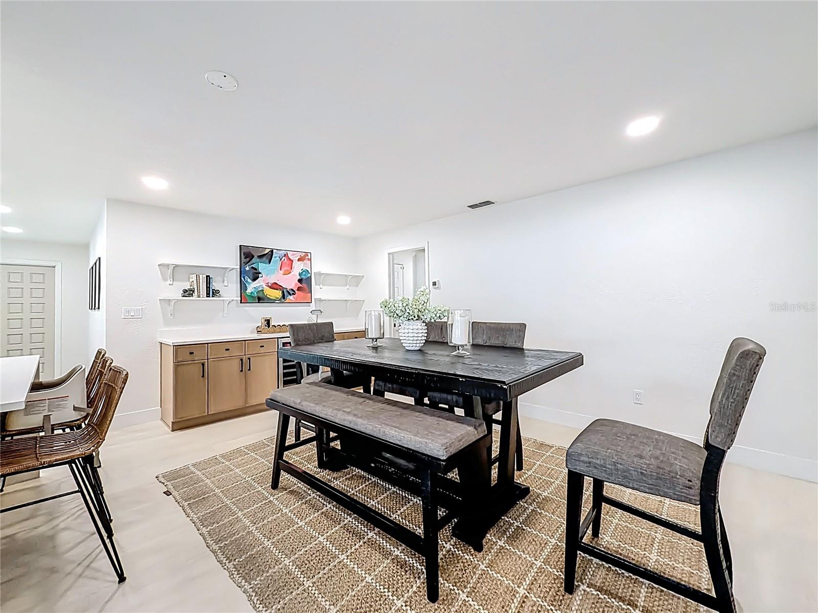 SPANISH PINES - Residential