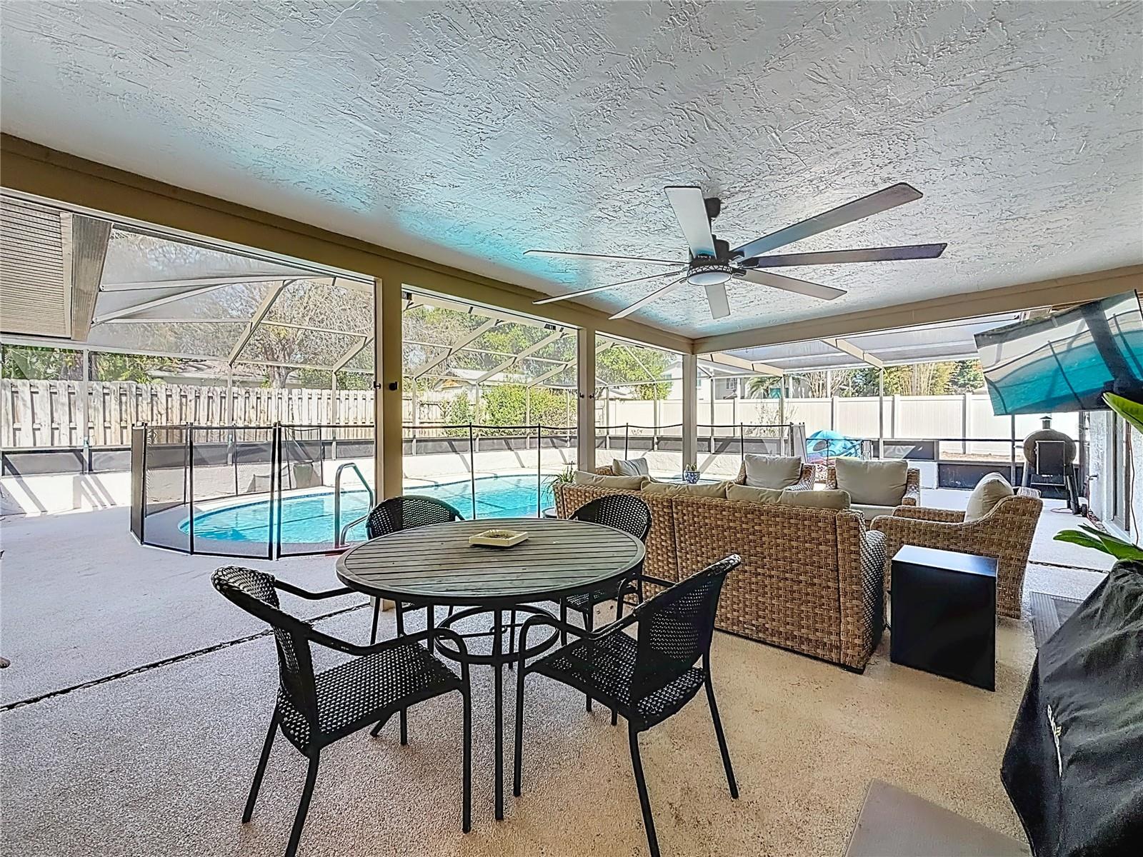 SPANISH PINES - Residential