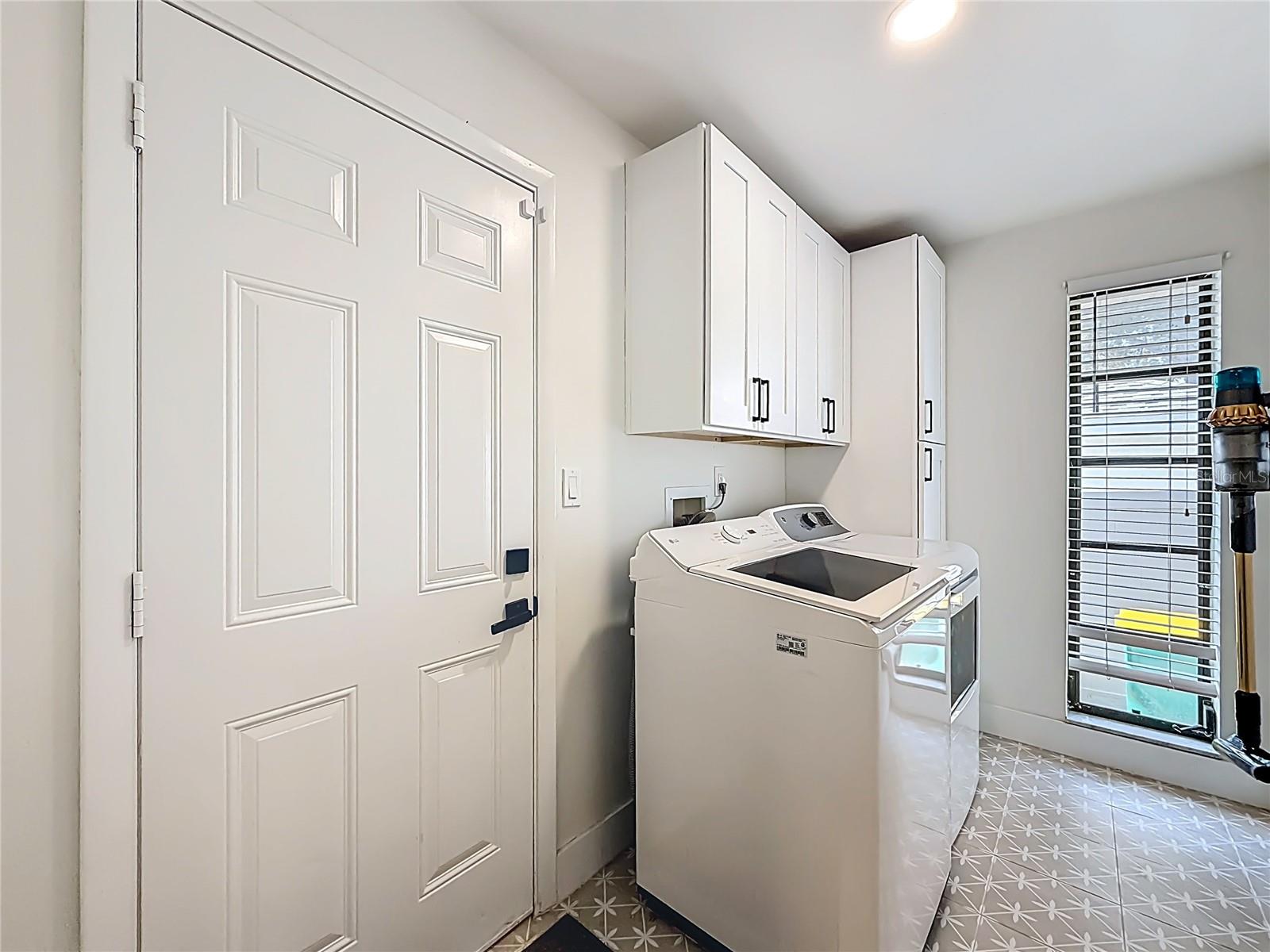 SPANISH PINES - Residential