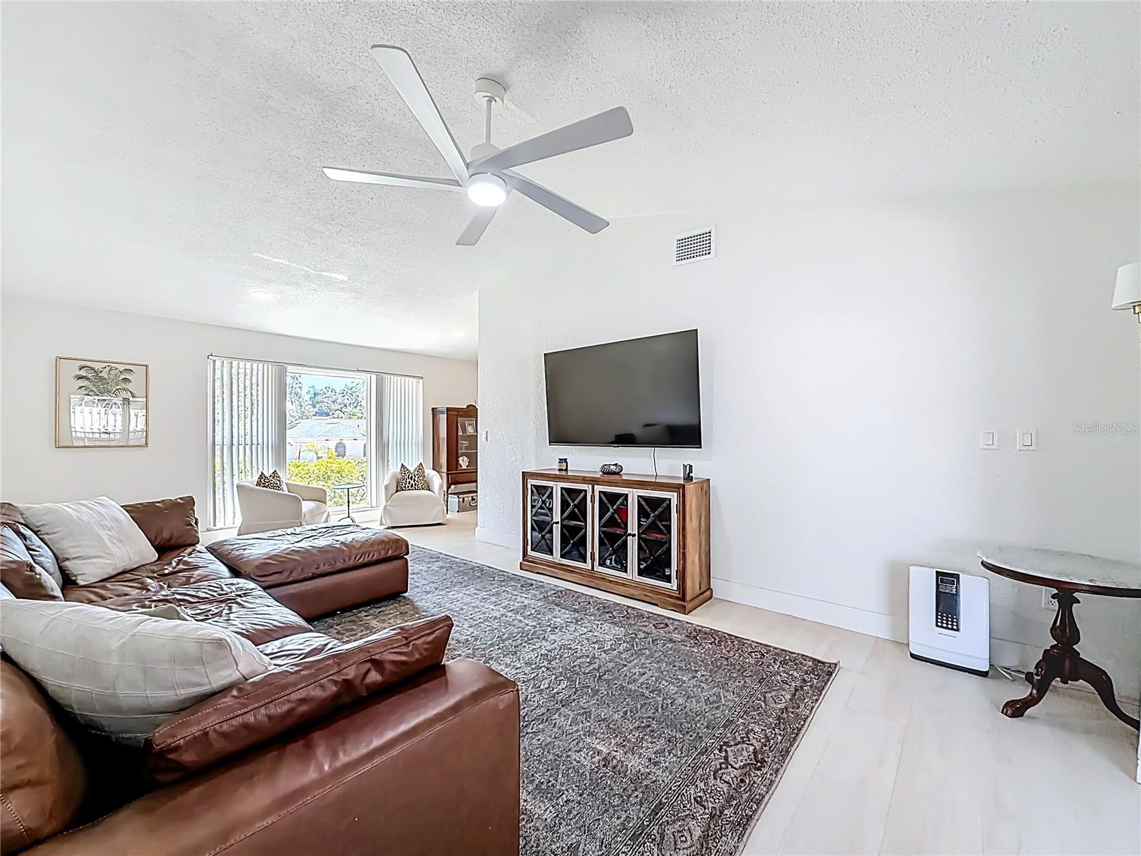 SPANISH PINES - Residential