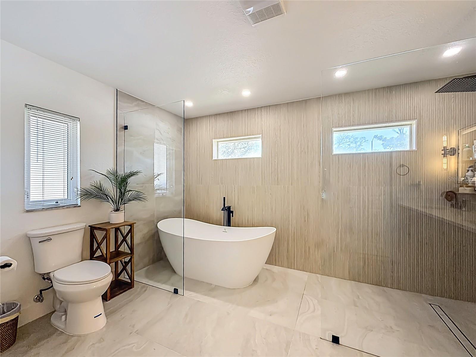 SPANISH PINES - Residential