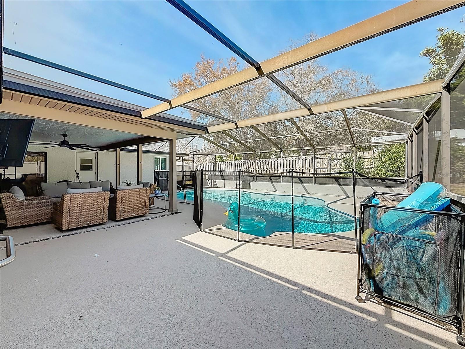 SPANISH PINES - Residential