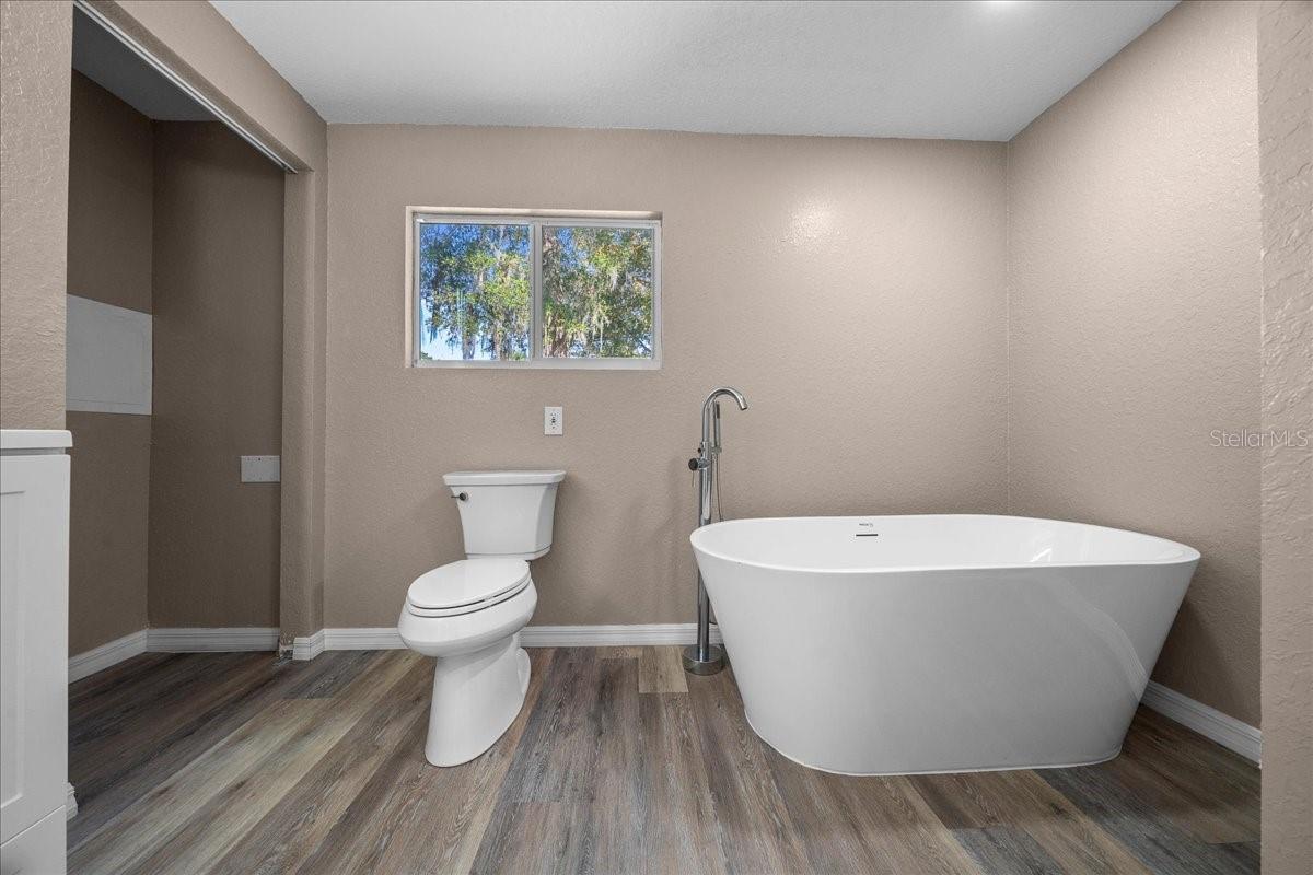 HAZEL GARDENS - Residential