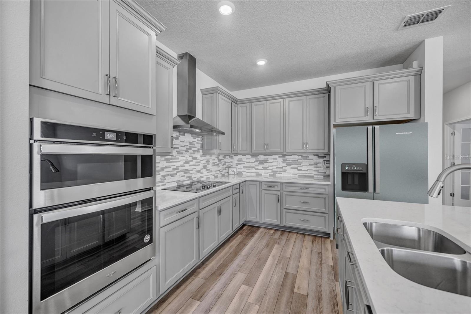 SAGEWOOD - Residential