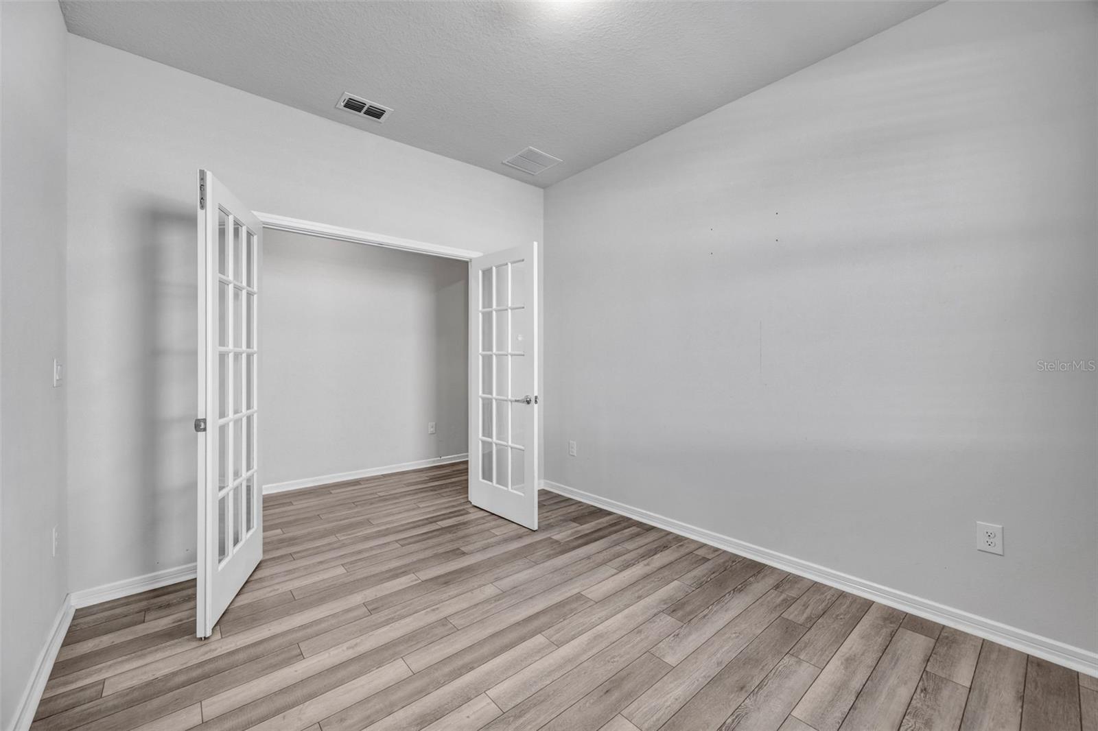 SAGEWOOD - Residential