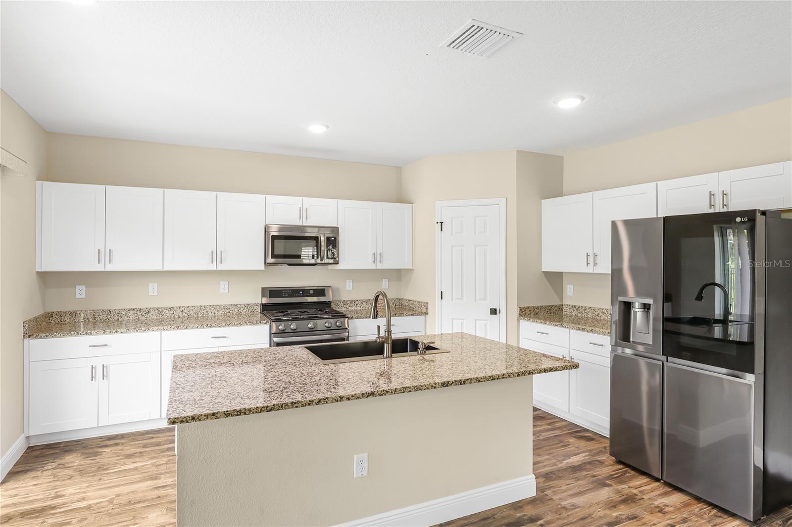 CROSSWIND POINT PH I - Residential Lease