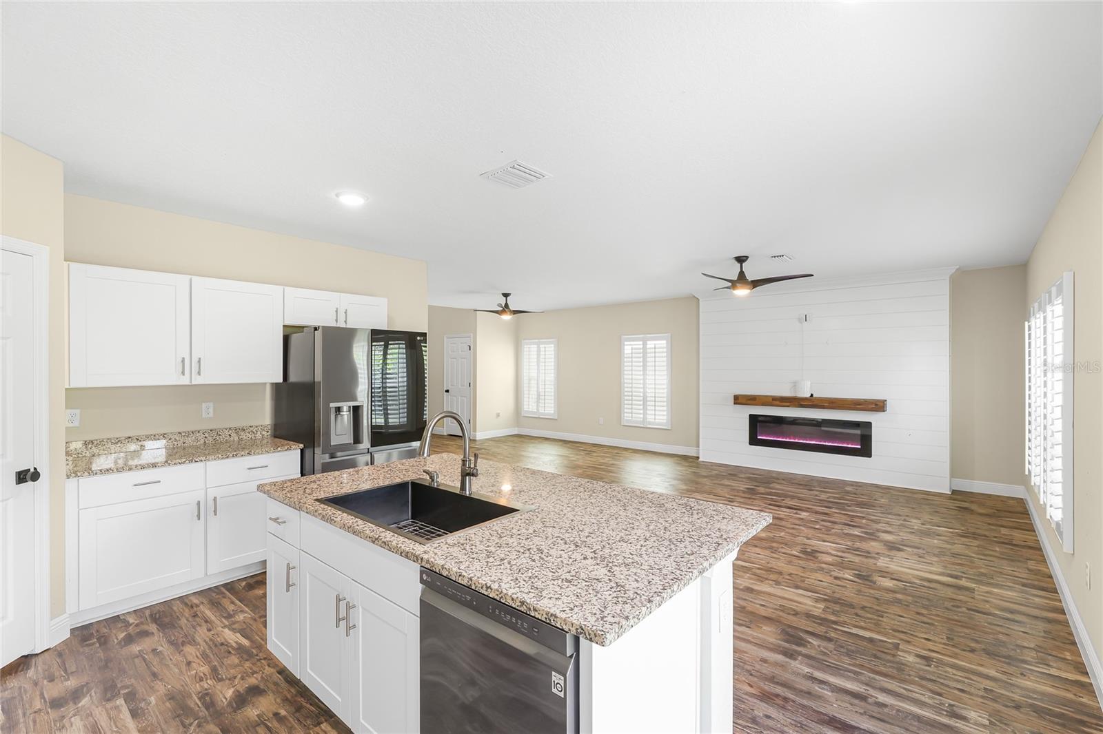 CROSSWIND POINT PH I - Residential Lease
