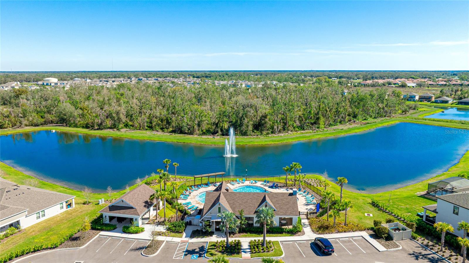 CROSSWIND POINT PH I - Residential Lease