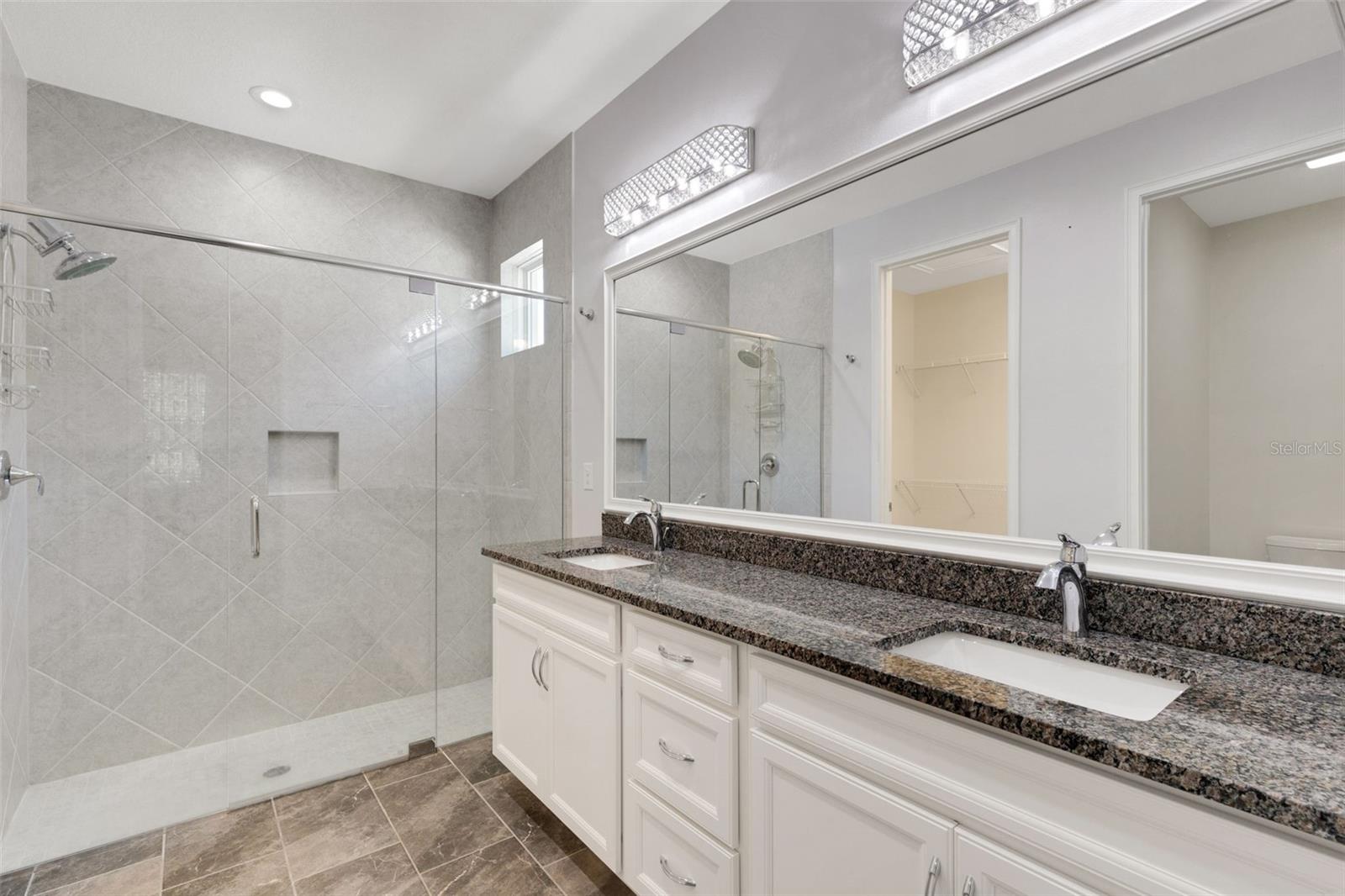 SUNRISE PRESERVE - Residential