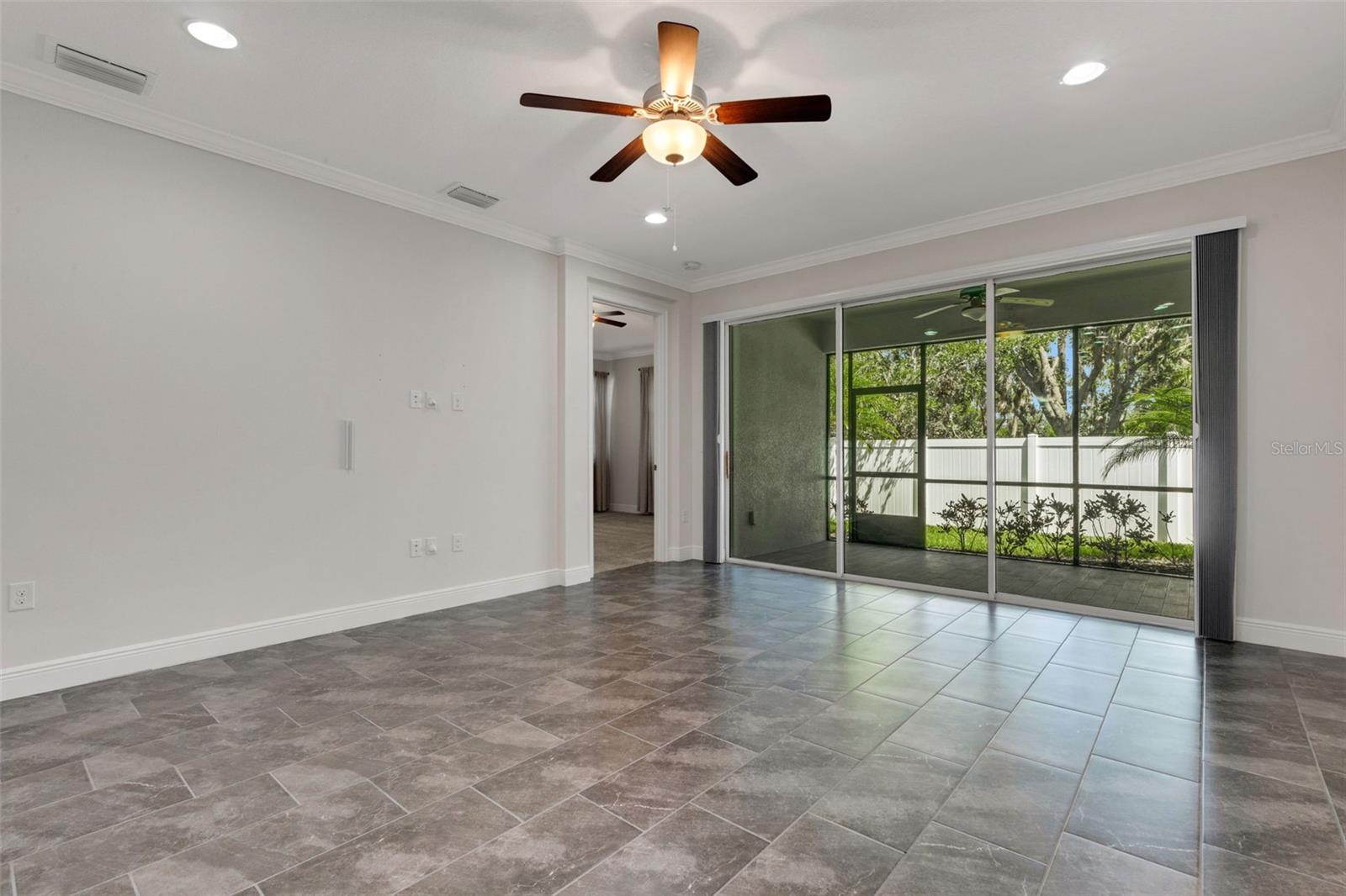 SUNRISE PRESERVE - Residential