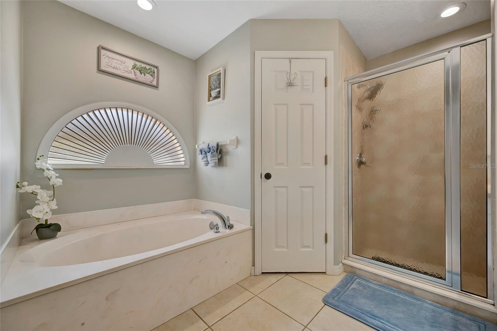 SUGAR MILL LAKES PH 1 - Residential