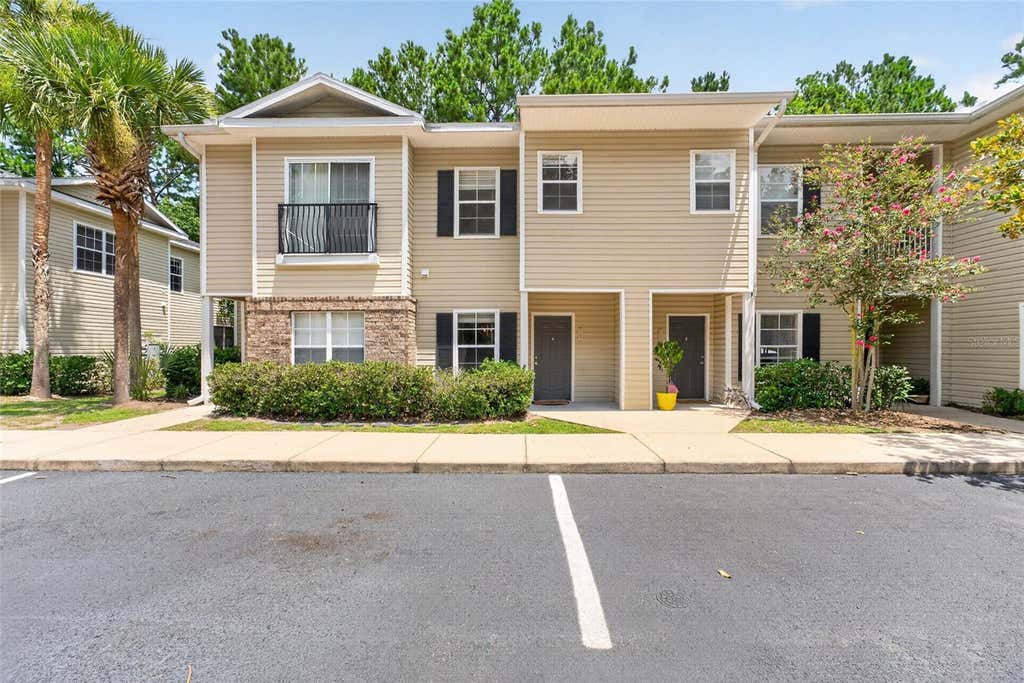 Photo of 5008 NW 44th Lane #102, Gainesville, FL 32606 (MLS # GC542219)