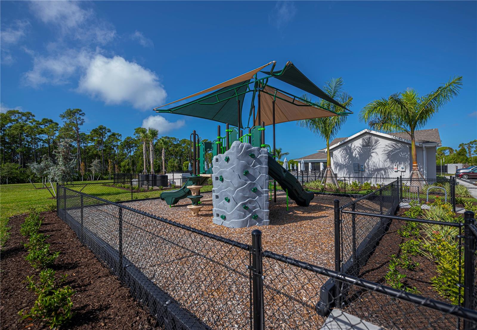 ISLAND LAKES AT COCO BAY - Residential