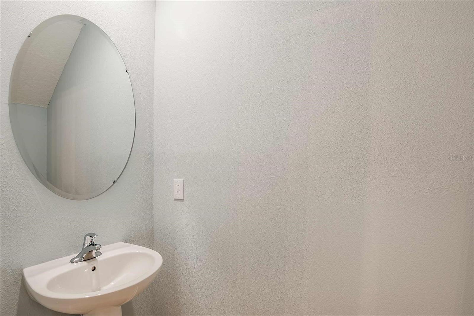 THE GROVE AT CROSSWINDS - Residential