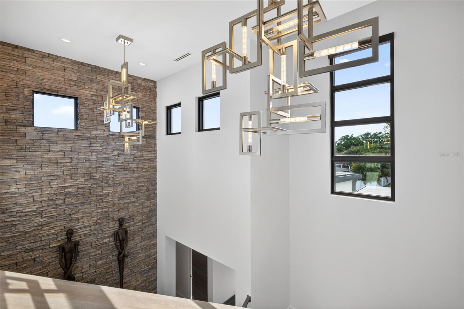 NORTH EAST PARK PLACIDO SHORES - Residential