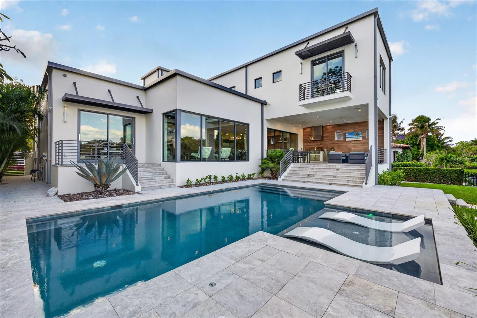 NORTH EAST PARK PLACIDO SHORES - Residential