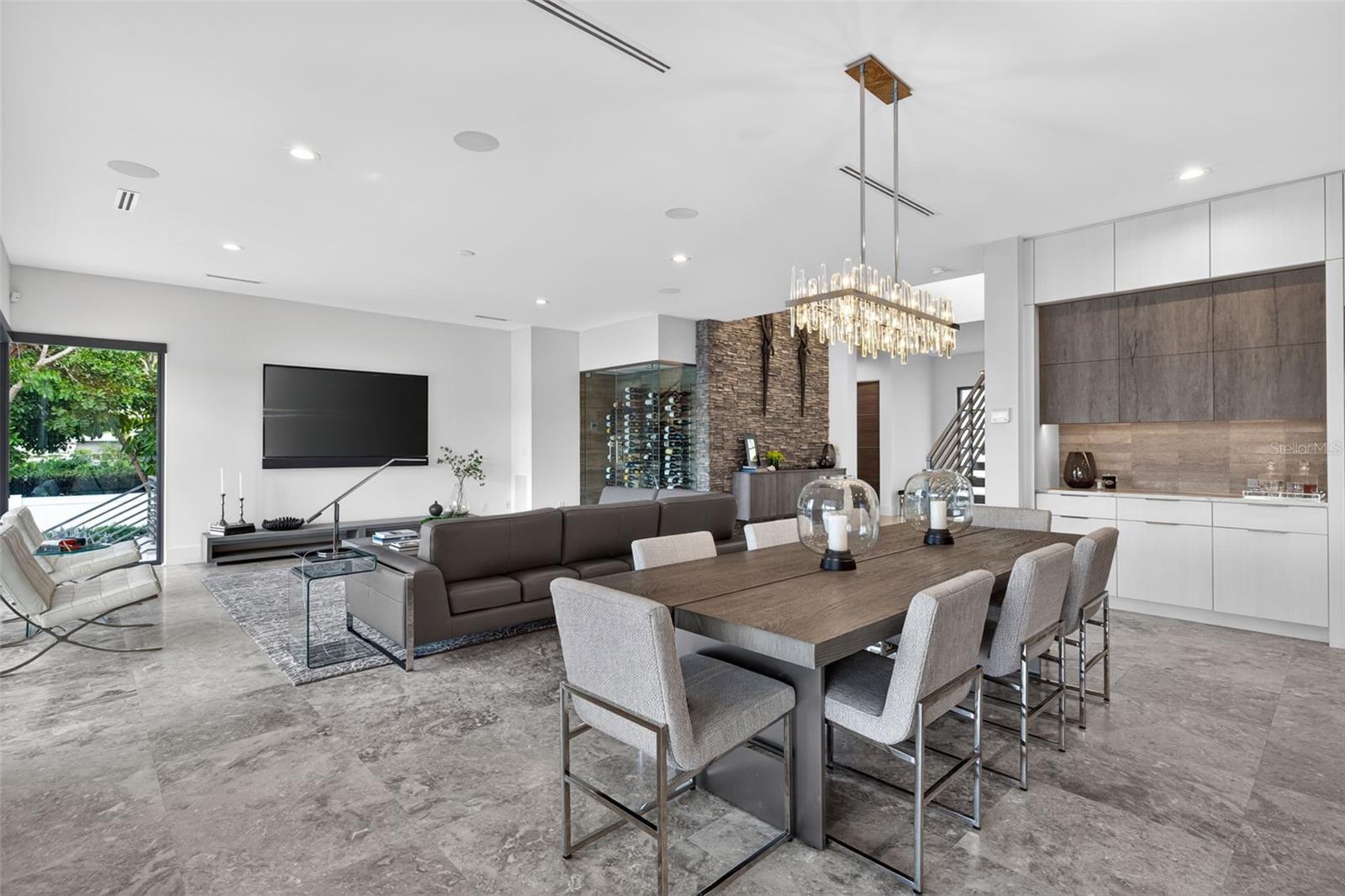 NORTH EAST PARK PLACIDO SHORES - Residential