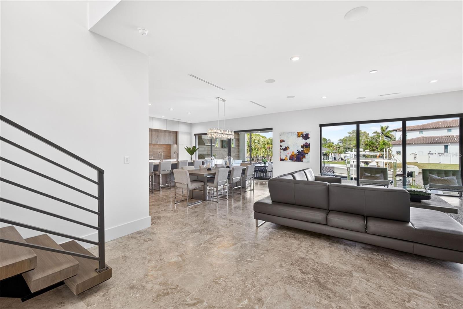 NORTH EAST PARK PLACIDO SHORES - Residential